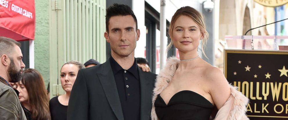 Lideri i grupit “Maroon 5” baba për herë të dytë