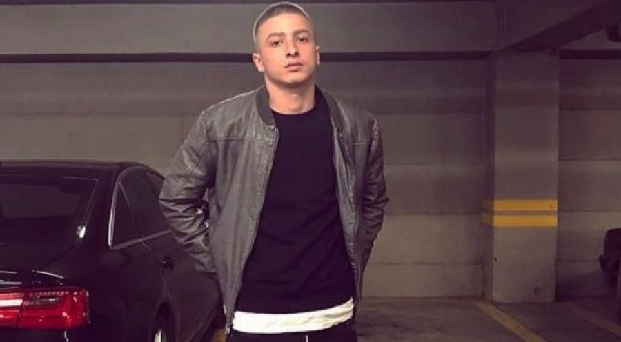 Fero në një lidhje, këto foto nxjerrin zbuluar çiftin