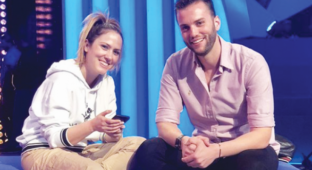 Arbana “intervistë televizive” me Eduartin: Pse më do dhe ndjesitë si baba