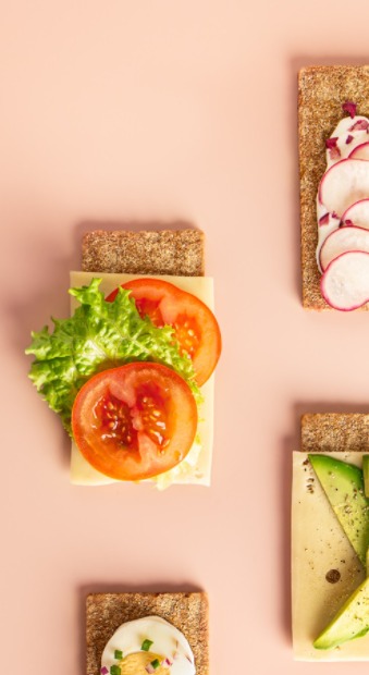 Ka një listë të gjatë ushqimesh që sheqerin e kanë të fshehur, mësojini dhe shmangini