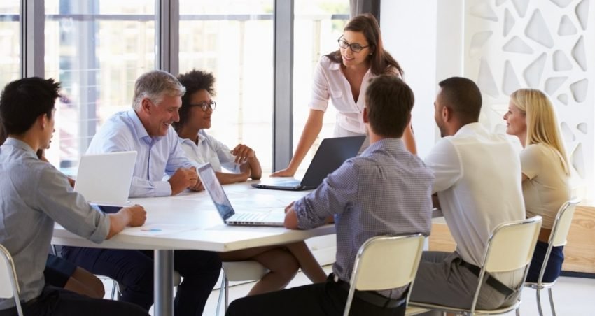 Kaq thjeshtë do t’i bëni të gjithë t’ju duan në punë!