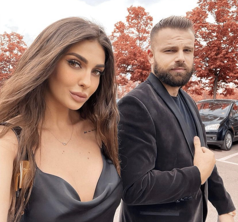 Alban Ramosaj reagon (larg e larg) për trekëndëshin e dashurisë ku është përfshirë e motra