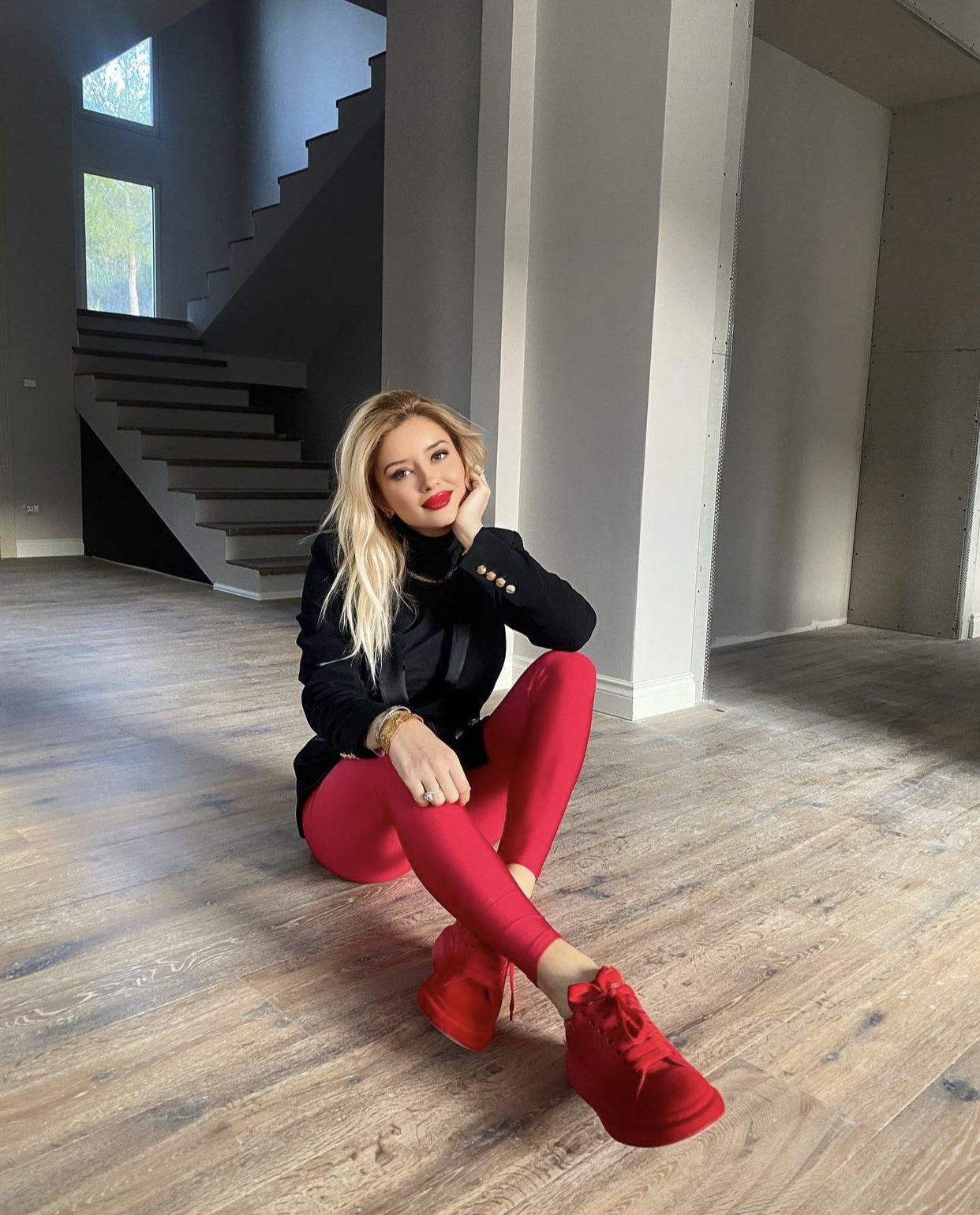 Për ditëlindje, Alketa Vejsiu ndan videot e rralla bashkë me të dy prindërit…