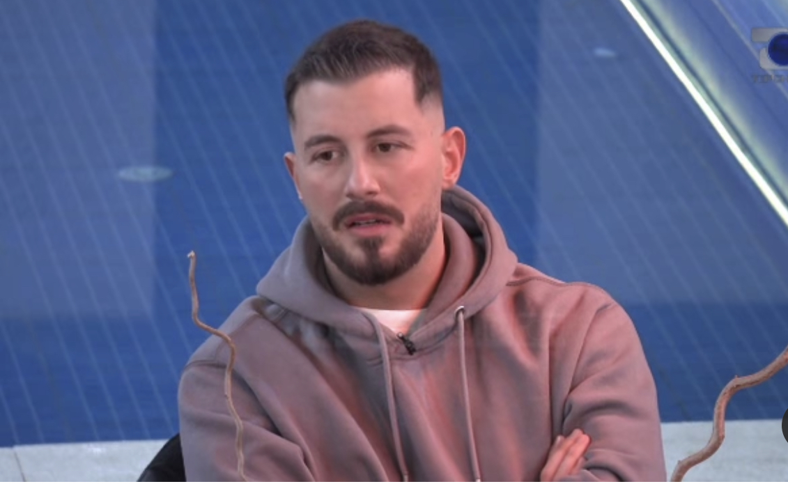 Donald i lënduar nga debati me Einxhel: Të shpifet vetja