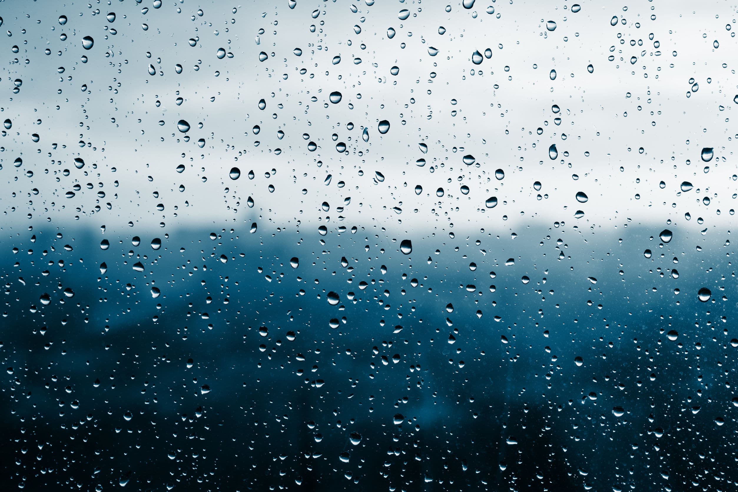 Çadrat me vete, ja se si do të ndryshojë moti në ditët në vazhdim