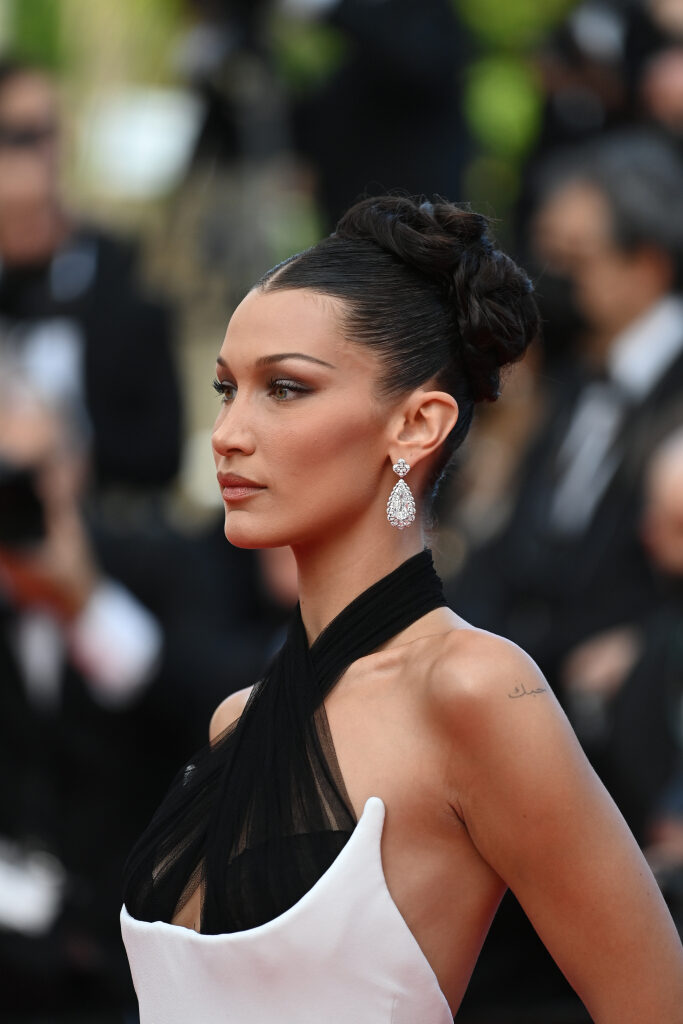 Kriza në Ukrainë: Bella Hadid shpjegon ndjesitë në shfaqjet e modës