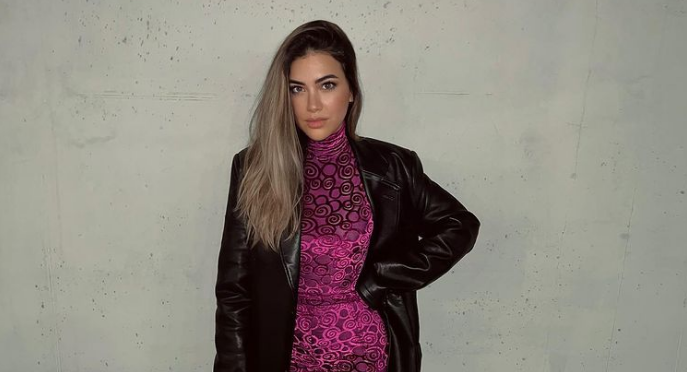 Për tu dukur më të gjata përdorni këtë truk të Sarës