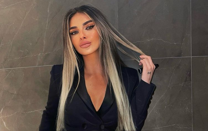 Beatrix rikthehet për të thënë 2 fjalë