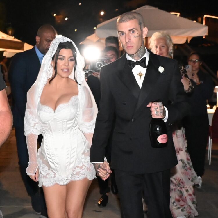 Pak ditë pas dasmës, bashkëshorti i Kourtney Kardashian përfundon me urgjencë në spital