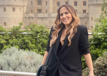 Disa gjëra nuk ndryshojnë kurrë. As Arbana 4 vjeç dhe tani