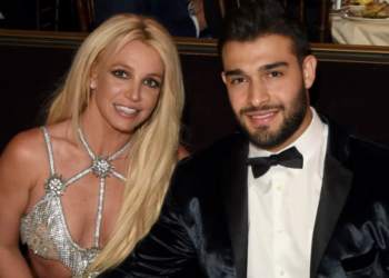 Britney Spears drejt altarit, publikohen pamjet e para nga përgatitja e dasmës