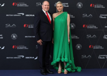 Princesha Charlene merr të gjithë vëmendjen me paraqitjen e saj të fundit