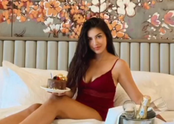 Gjiko surprizon Elitën për ditëlindje ashtu siç do donte çdo vajzë