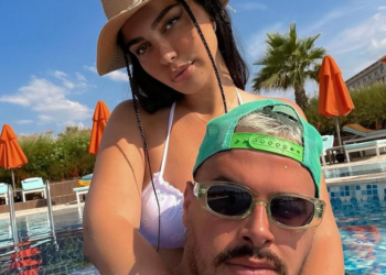 Einxhelin e kap syri keq në pushimet e para me Dagzin!