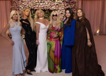 Si u veshën të ftuarit në dasmën e Britney Spears