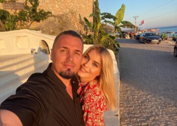 Ndarja nga Afrona/ Blero thyen për herë të parë heshtjen