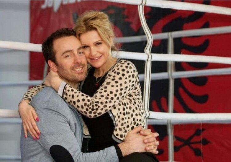 “Nuk dua të flas me superlativa, por i imi i meriton fjalët”, Rudina si rrallëherë në një rrëfim për bashkëshortin