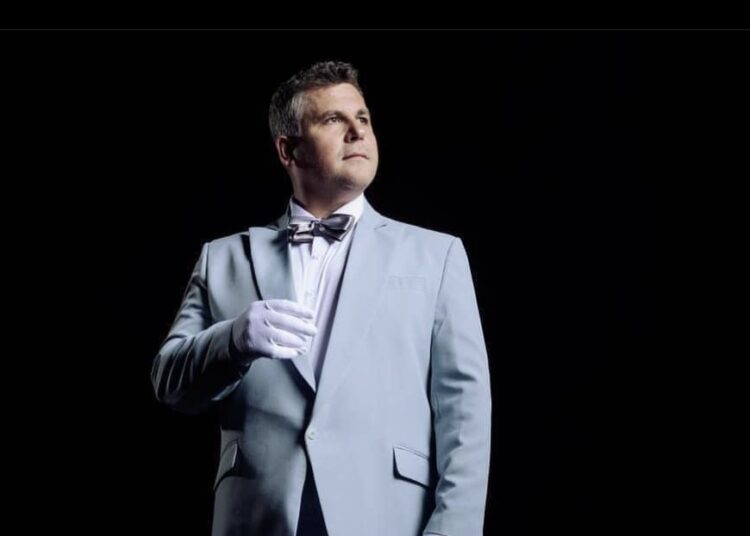 Gent Zenelaj: Puna ime e parë ka qenë punëtor në ndërtim!