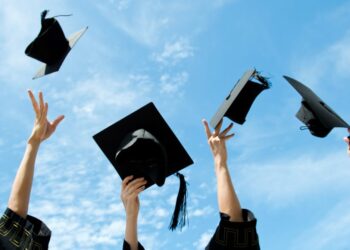 Ai ia doli! Reperi shqiptar nis studimet universitare!