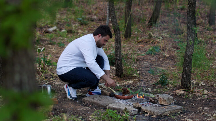 Të Lidhur Nga Shqipëria