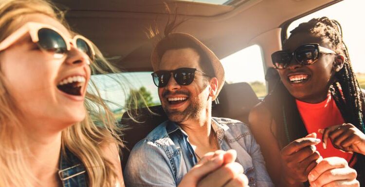 Sot nisuni për plazh me këto tri shenja horoskopi! Jeni në duar të sigurta!