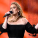 Adele bën bashkë ish-burrin dhe të dashurin e ri