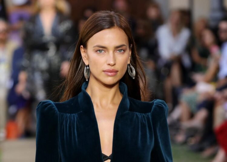 “Për një ‘z’ që ti e vë”, Irina Shayk shtoi një shkronjë dhe rrjeti shpërtheu kundër saj!