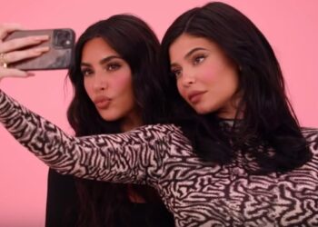 Të gjithë duam versionin e vjetër të Instagramit dhe për këtë duhet të falenderojmë motrat Kardashian