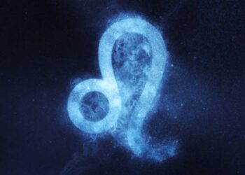 Horoskopi i muajit gusht për Luanin: Vëmendje dhe kënaqësi!