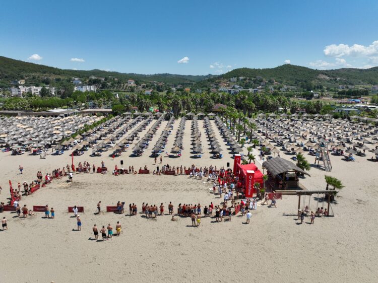 Të Lidhur Nga Shqipëria