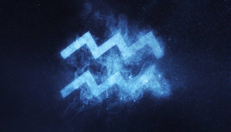 Horoskopi i muajit gusht për Ujorin: Kujdes këtë datë!