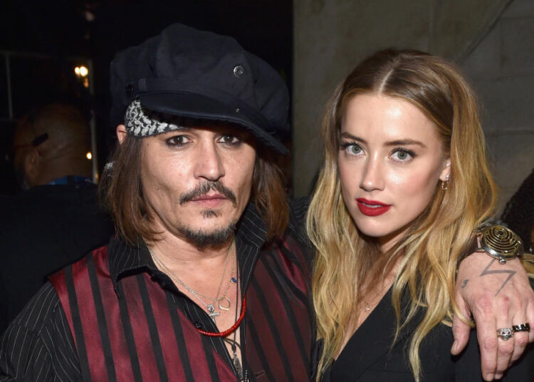 “Ty s’të jap asnjë monedhë”, Johnny Depp e tepron me këngën kushtuar Amber Heard