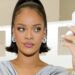 Rihanna u rikthye, por jo në muzikë!
