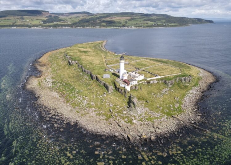 Ky është ishulli që kushton as më pak e as më shumë se një apartament!