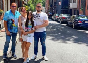 Ana dhe Joni të rriten sa të duan, sërish Arditi i sheh si dy beba