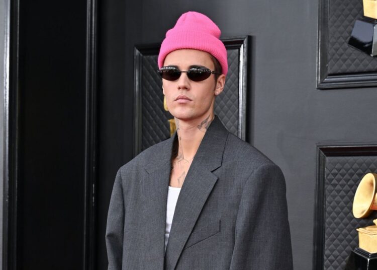 70 shfaqje të mbetura, Justin Bieber anulon turneun botëror!