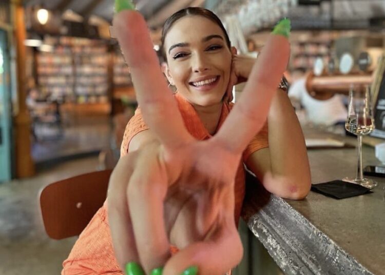 Sekreti i Jonida Vokshit është “Big Brother Kosovo”! Moderatorja merr drejtimin krah Alaudin Hamitit!