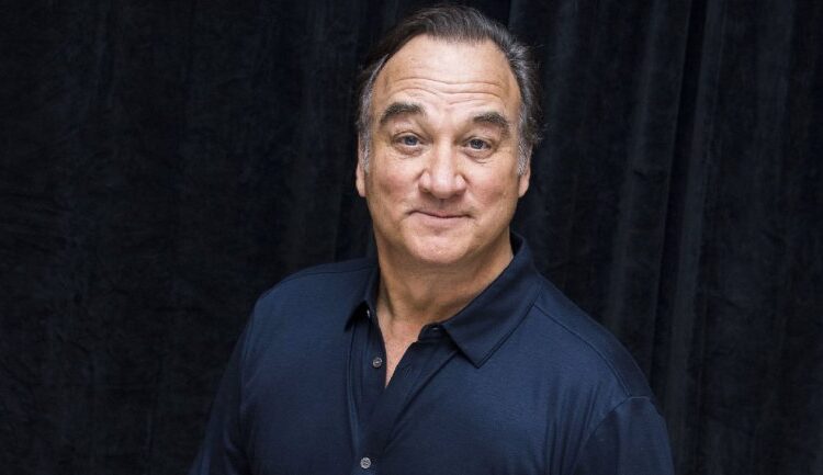 Jim Belushi po vjen në Tiranë!