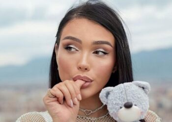 Einxhel zbulon nepsin e shtatzënisë dhe e kërkon në 2 të natës