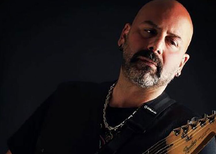 Refuzoi kërkesën e klientit se nuk dinte tekstin, vritet këngëtari i njohur turk!