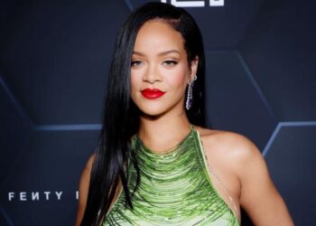 Rihanna më në fund ka dy fjalë për të thënë për rikthimin e saj në muzikë