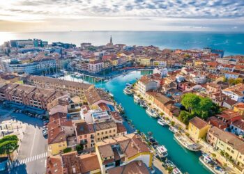 Nëse vizitoni këtë vend italian, do të paguheni!