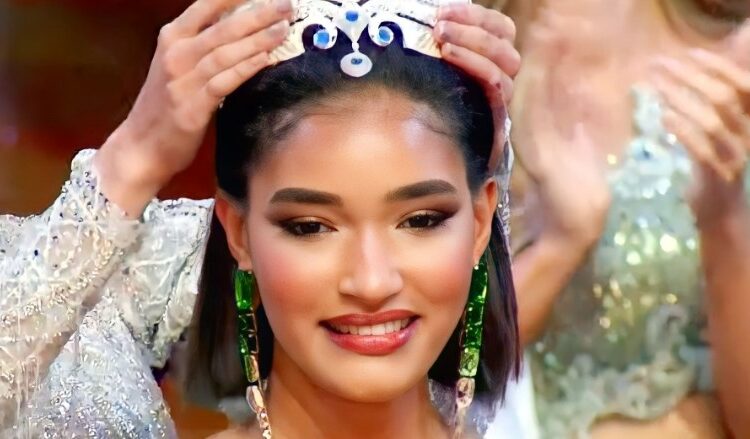 Anabel Payano nga Republika Domenikane shpallet “Miss Globe 2022”