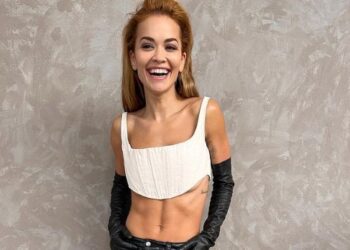 Rita Ora shfaqet me disa kilogramë më pak dhe ky është sekreti i saj i dobësimit