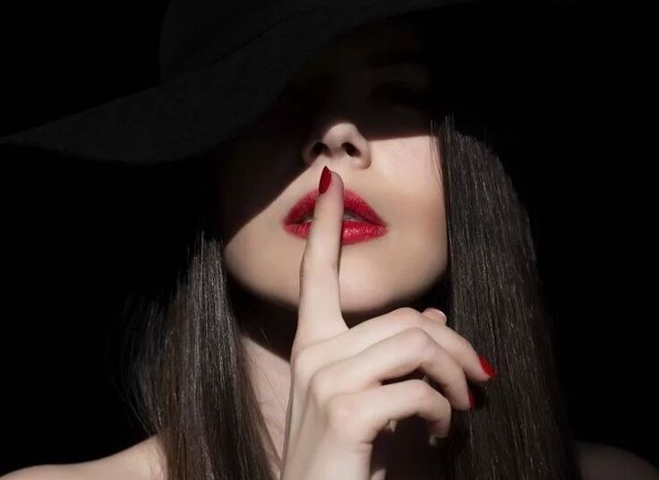 Këto tri gjëra në jetë është më mirë t’i mbani private!