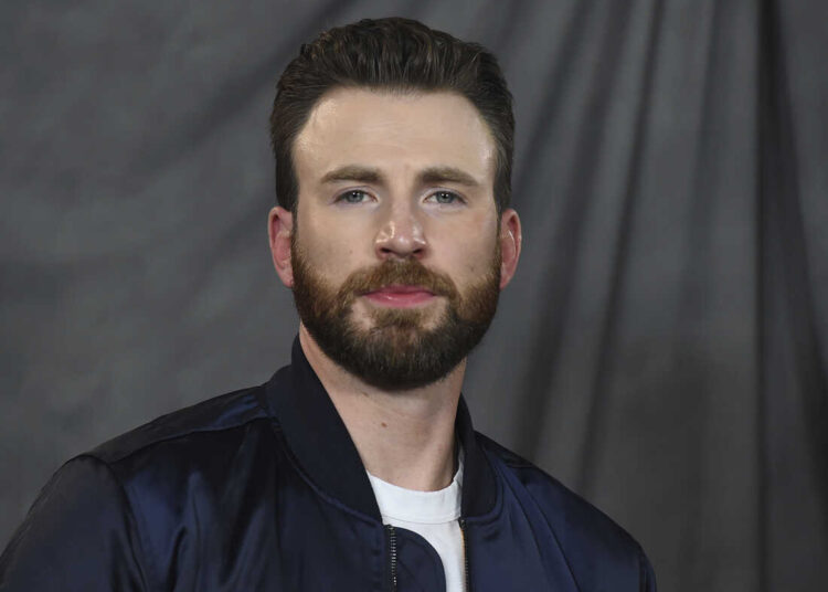 “People” shpall mashkullin më seksi të vitit 2022!