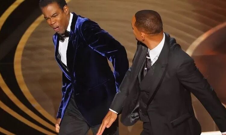 Will Smith flet për shuplakën në “Oscars”: M’u kujtua babi që rrihte mamin!