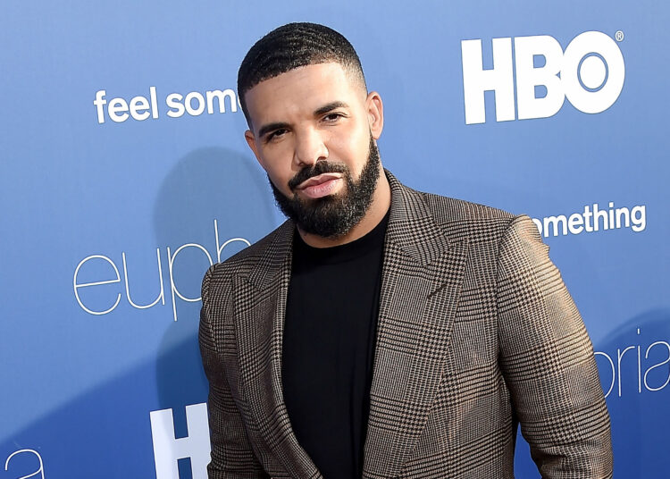 Në kërkim të partneres perfekte, Drake po del me 4-5 gra