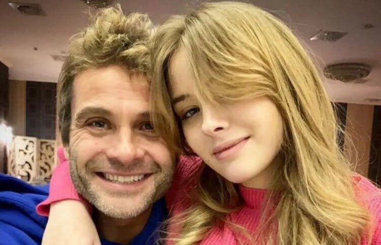 Emily është fanse e këngëve të Donaldit dhe na tregoi si reagoi Iliri kur e mësoi