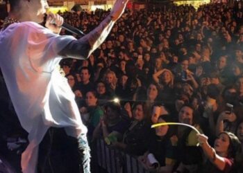 Gjendet i vdekur në vaskën e shtëpisë së tij reperi i njohur